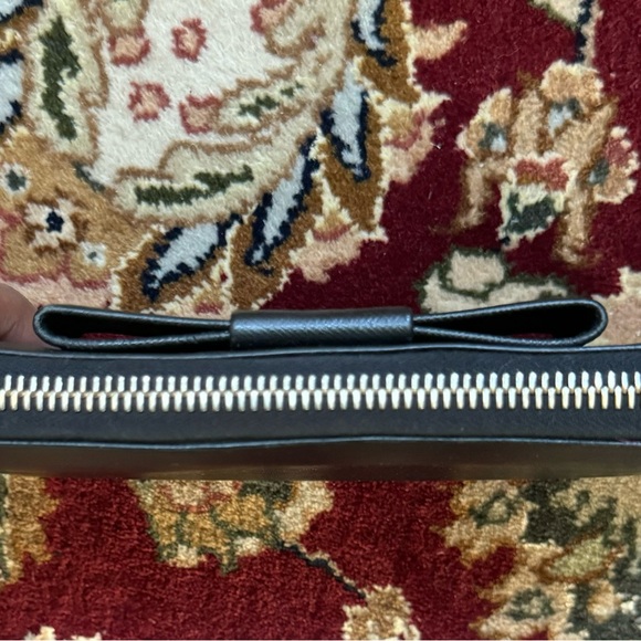 🍁SOLD🍁Prada Saffiano Leather Wallet - Picture 7 of 10